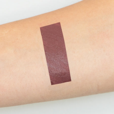 Long-lasting Matte Liquid Lipstick – Dark Plum — 7 ml