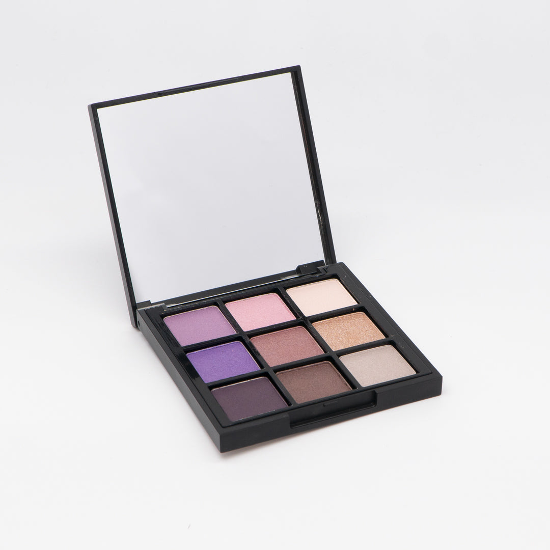 9 Shade Eyeshadow Palette – Spring Flowers — 18 g